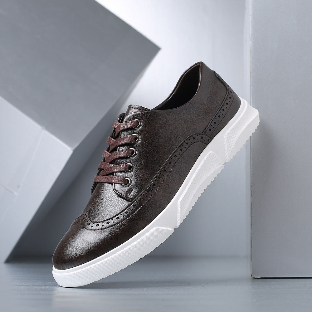 Adrián Brogue Detail Sneakers